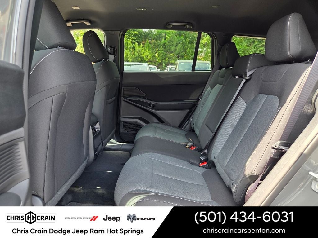2026 Jeep Cherokee CHEROKEE LAREDO 4X4