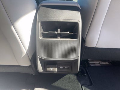 2027 Jeep Cherokee CHEROKEE OVERLAND 4X4