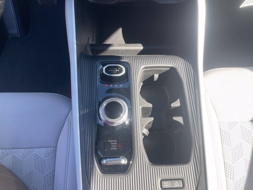 2027 Jeep Cherokee CHEROKEE OVERLAND 4X4