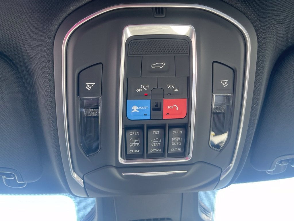 2027 Jeep Cherokee CHEROKEE OVERLAND 4X4