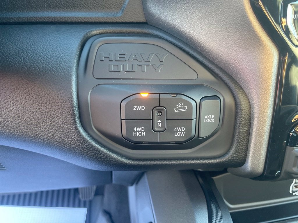 2027 RAM Ram 2500 RAM 2500 REBEL CREW CAB 4X4 6'4' BOX