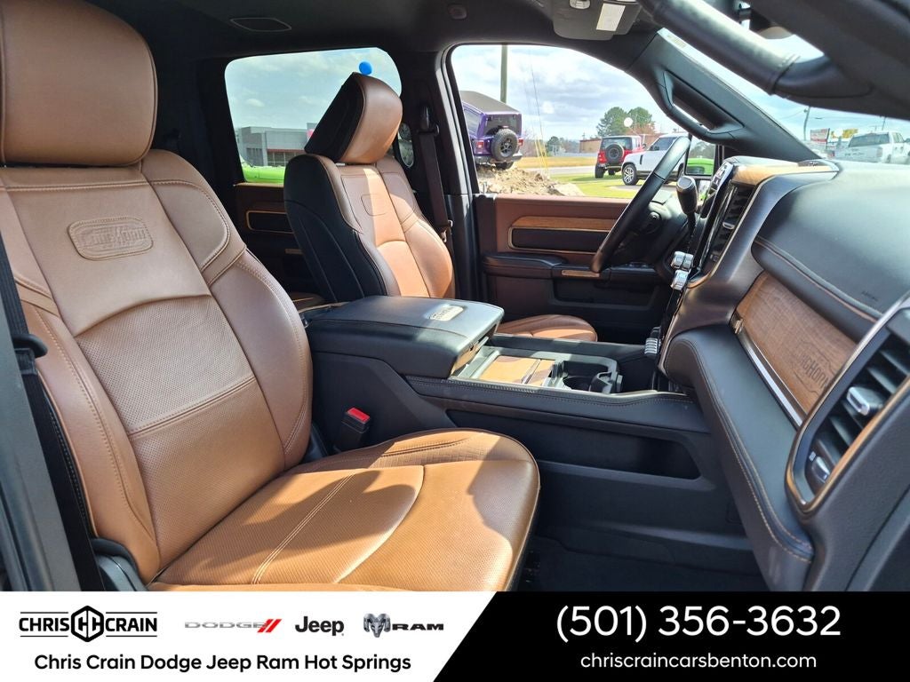 2024 RAM 3500 Limited Longhorn Crew Cab 4x4 8' Box