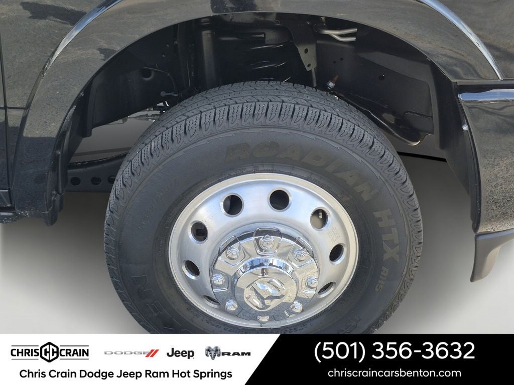 2024 RAM 3500 Limited Longhorn Crew Cab 4x4 8' Box