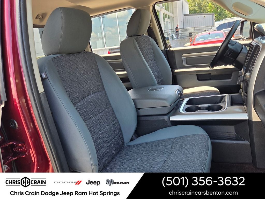 2017 RAM 1500 Big Horn Crew Cab 4x4 5'7' Box