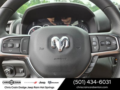 2026 RAM Ram 1500 RAM 1500 EXPRESS CREW CAB 4X4 5'7' BOX