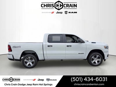 2026 RAM Ram 1500 RAM 1500 EXPRESS CREW CAB 4X4 5'7' BOX