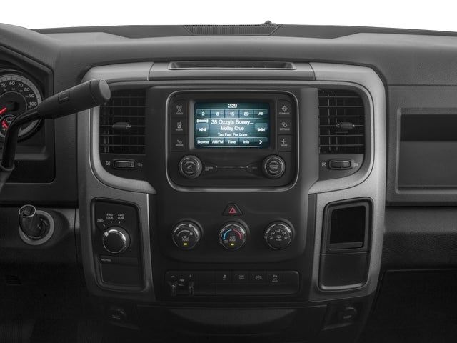 2017 RAM 2500 Tradesman Crew Cab 4x4 6'4' Box
