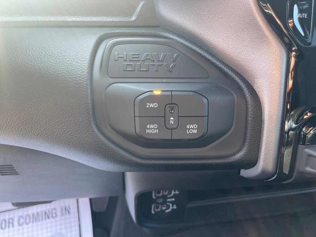 2026 RAM 2500 Big Horn Crew Cab 4x4 6'4' Box