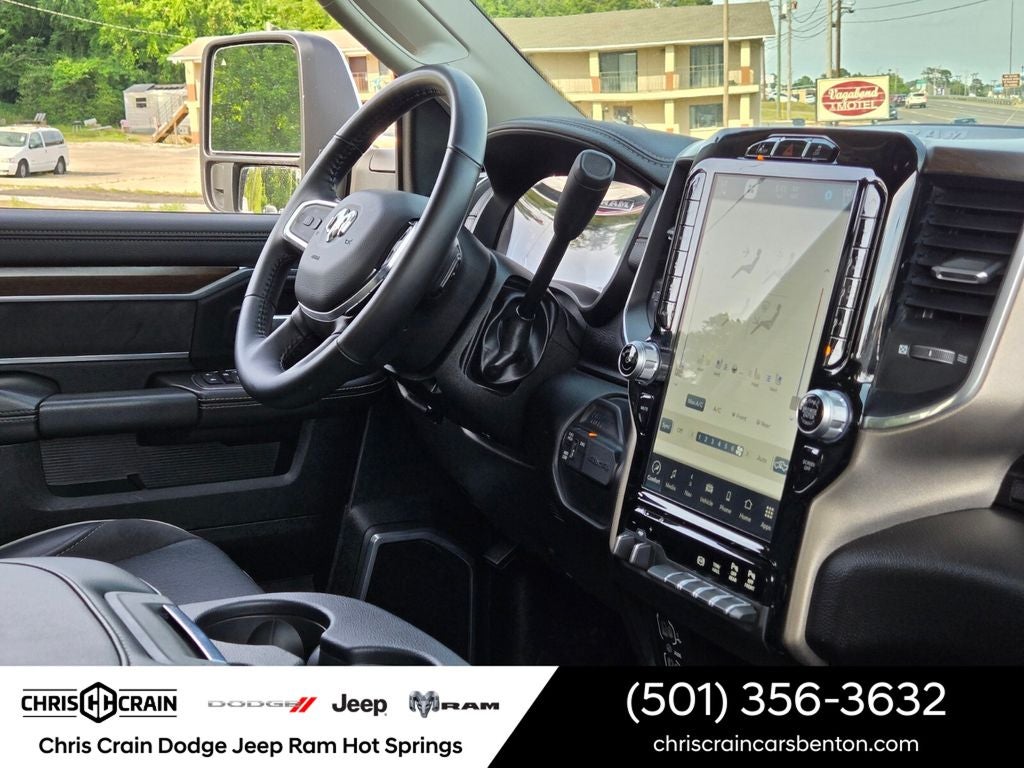 2024 RAM 2500 Laramie Crew Cab 4x4 6'4' Box