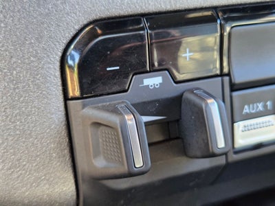 2024 RAM 5500 Chassis Tradesman/SLT