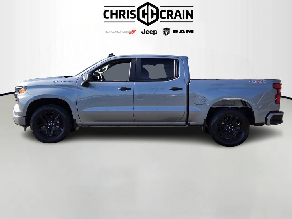 2024 Chevrolet Silverado 1500 4WD Crew Cab Short Bed Custom