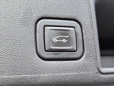 2024 GMC Terrain AWD SLT