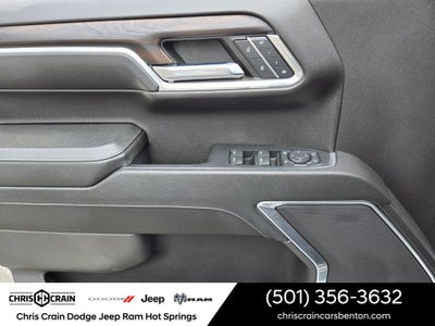 2023 GMC Sierra 1500 4WD Crew Cab Short Box SLT