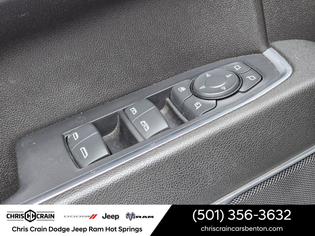 2023 GMC Sierra 1500 4WD Crew Cab Short Box SLT