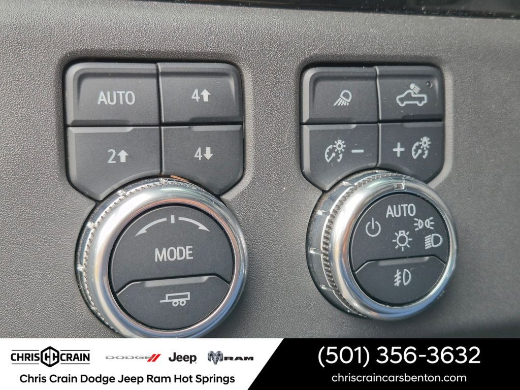 2023 GMC Sierra 1500 4WD Crew Cab Short Box SLT