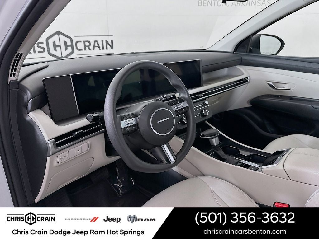 2025 Hyundai Tucson SE