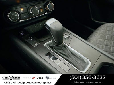 2025 Nissan Kicks SV FWD