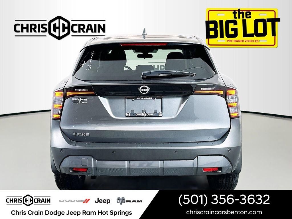 2025 Nissan Kicks SV FWD