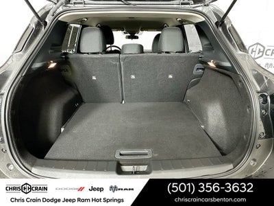 2025 Nissan Kicks SV FWD