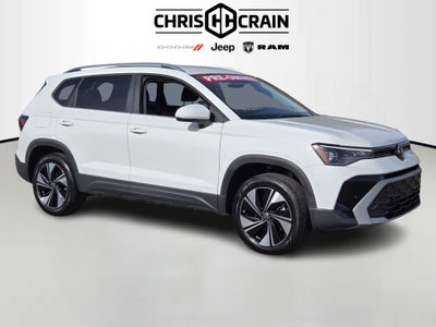 2025 Volkswagen Taos 1.5T SE