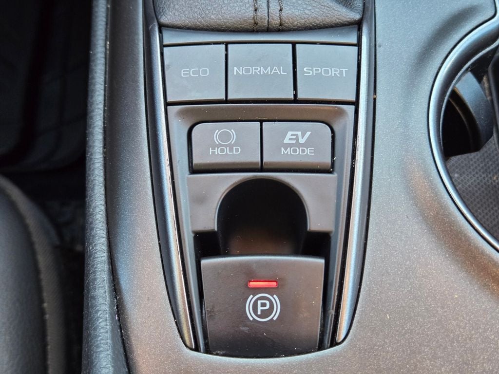 2021 Toyota Camry XSE Hybrid