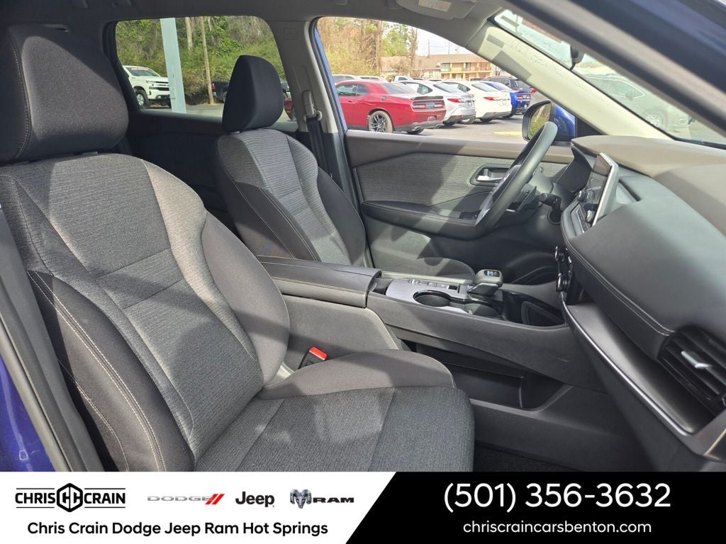 2021 Nissan Rogue SV FWD