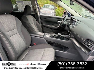 2025 Nissan Rogue SV FWD