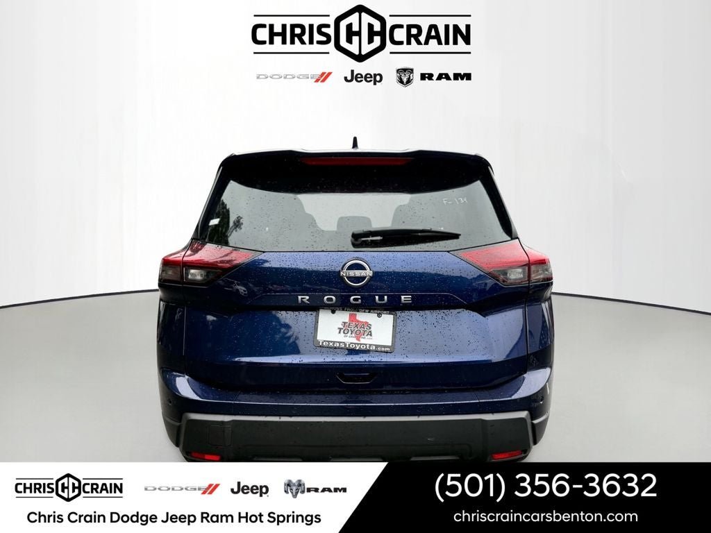 2025 Nissan Rogue SV FWD