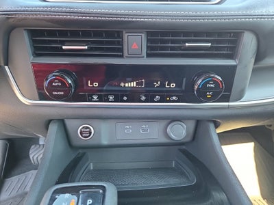 2023 Nissan Rogue SV FWD