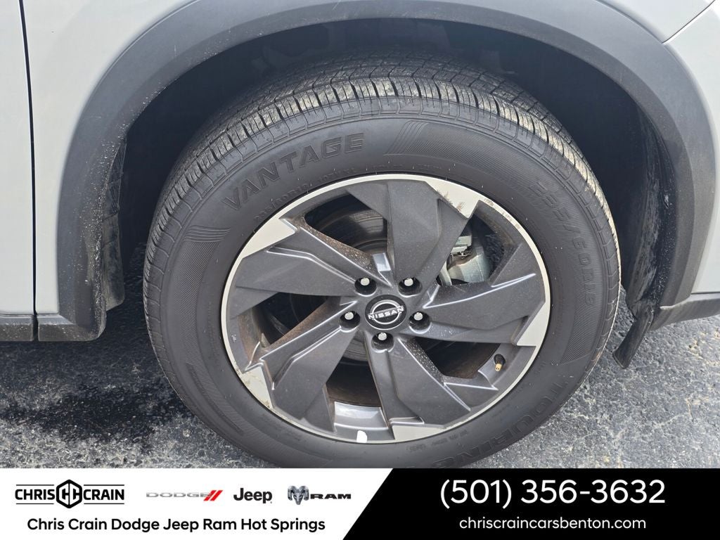 2024 Nissan Rogue SV