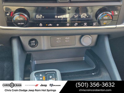 2026 Nissan Rogue SV