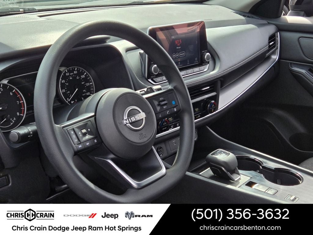 2024 Nissan Rogue SV FWD