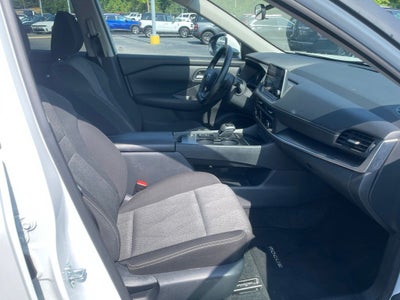 2025 Nissan Rogue SV FWD