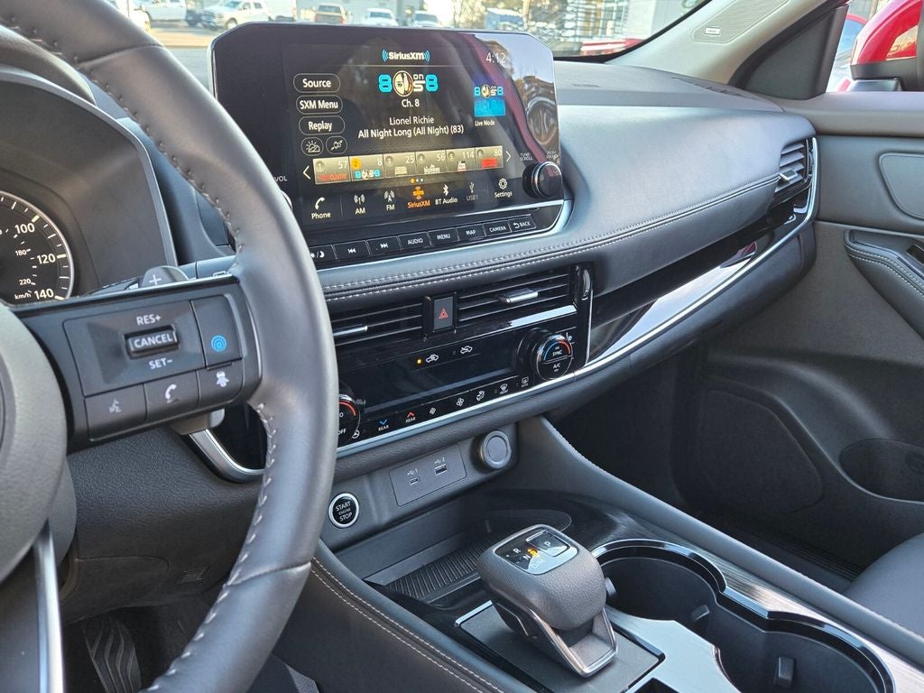 2023 Nissan Rogue SL FWD