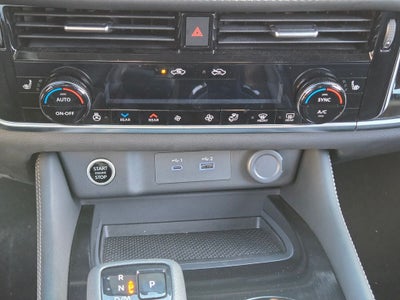 2023 Nissan Rogue SL FWD