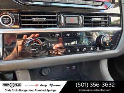 2024 Nissan Pathfinder SV 4WD