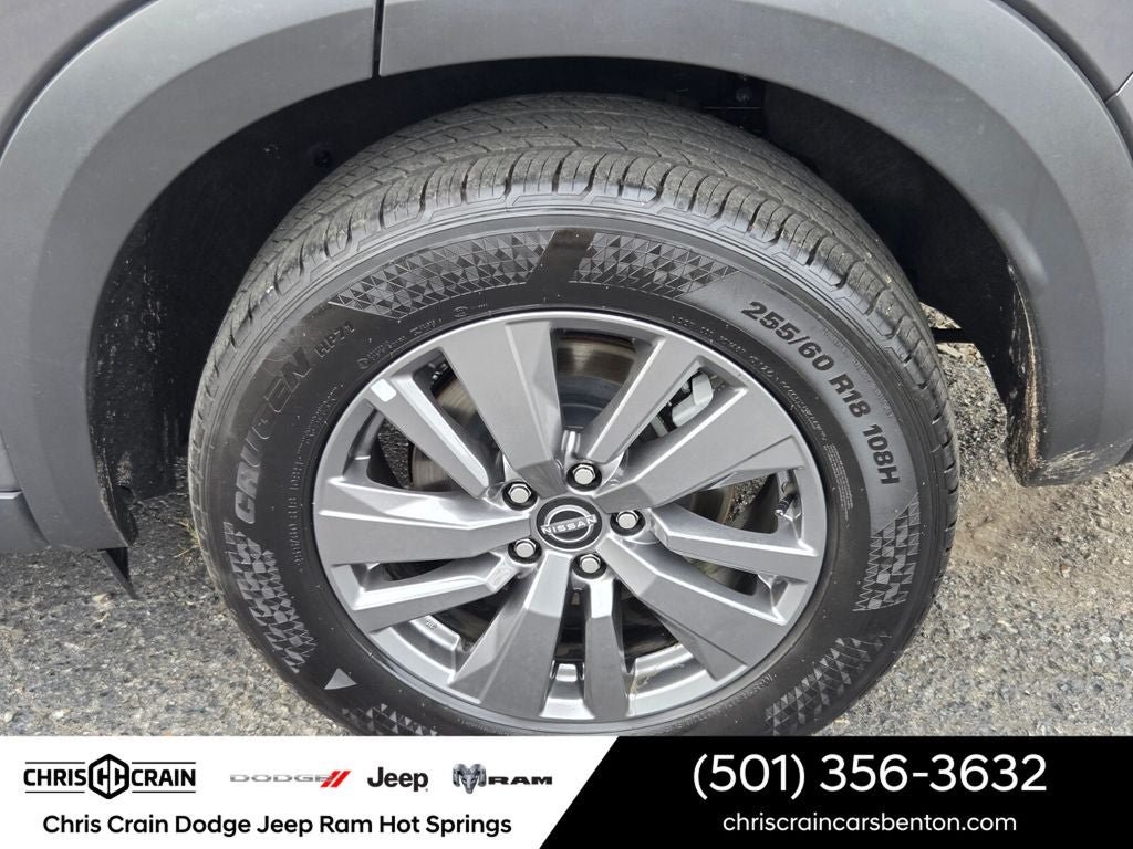 2025 Nissan Pathfinder SV 4WD