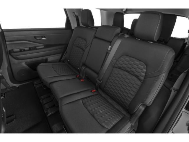 2023 Nissan Pathfinder SL FWD