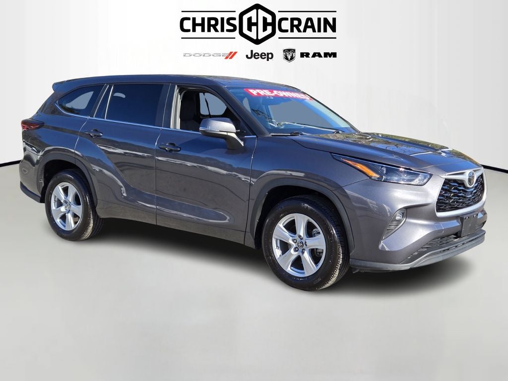 2024 Toyota Highlander LE