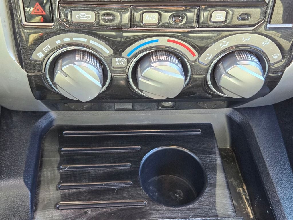 2016 Toyota Tundra SR5 5.7L V8