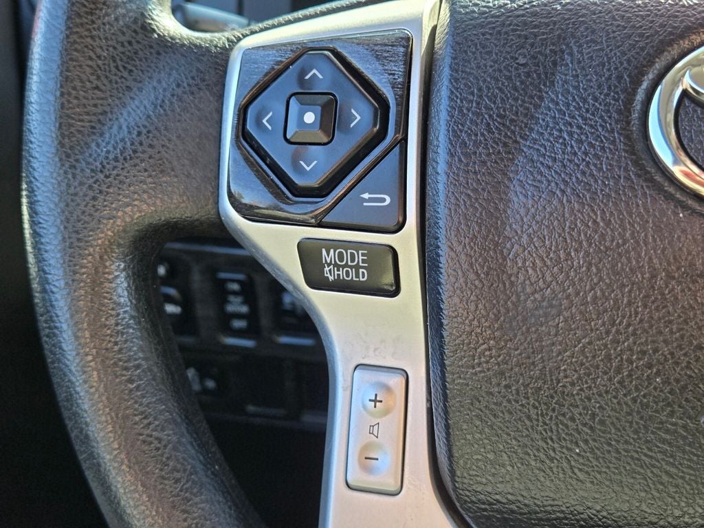 2016 Toyota Tundra SR5 5.7L V8