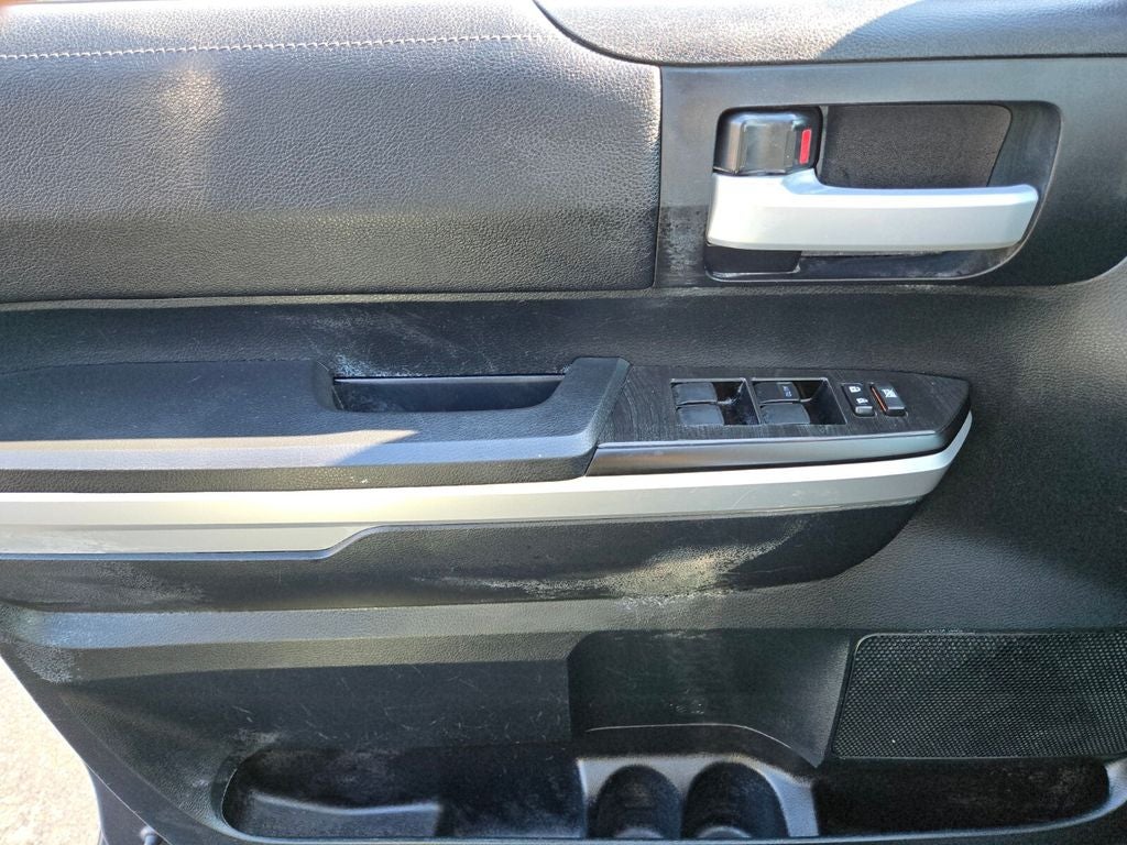 2016 Toyota Tundra SR5 5.7L V8