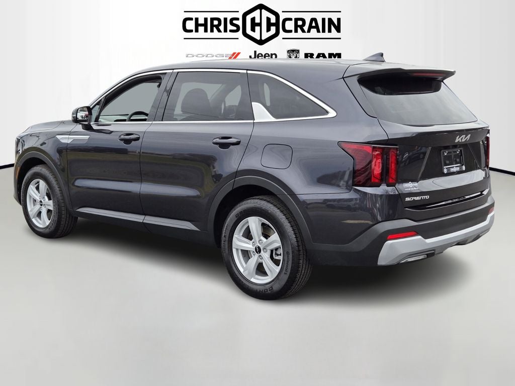 2025 Kia Sorento LX