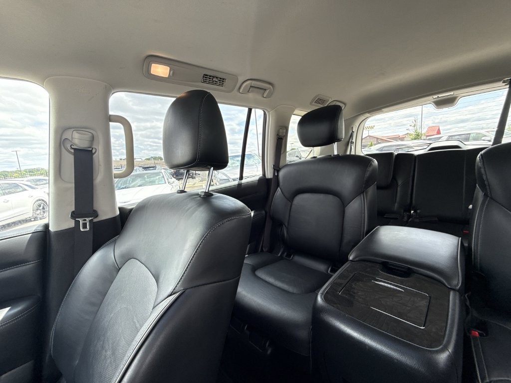 2024 INFINITI QX80 LUXE