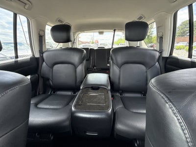 2024 INFINITI QX80 LUXE