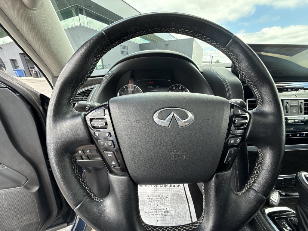 2024 INFINITI QX80 LUXE