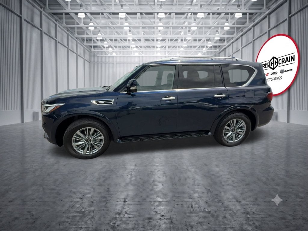 2024 INFINITI QX80 LUXE