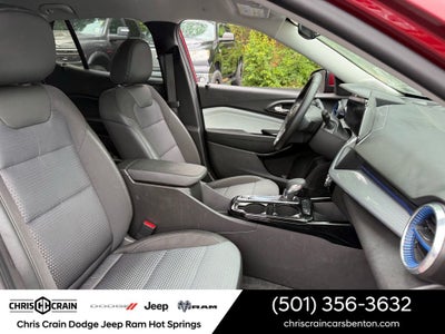 2025 Chevrolet Trax FWD LT