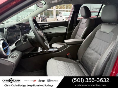 2025 Chevrolet Trax FWD LT