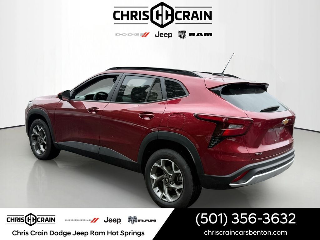 2025 Chevrolet Trax FWD LT